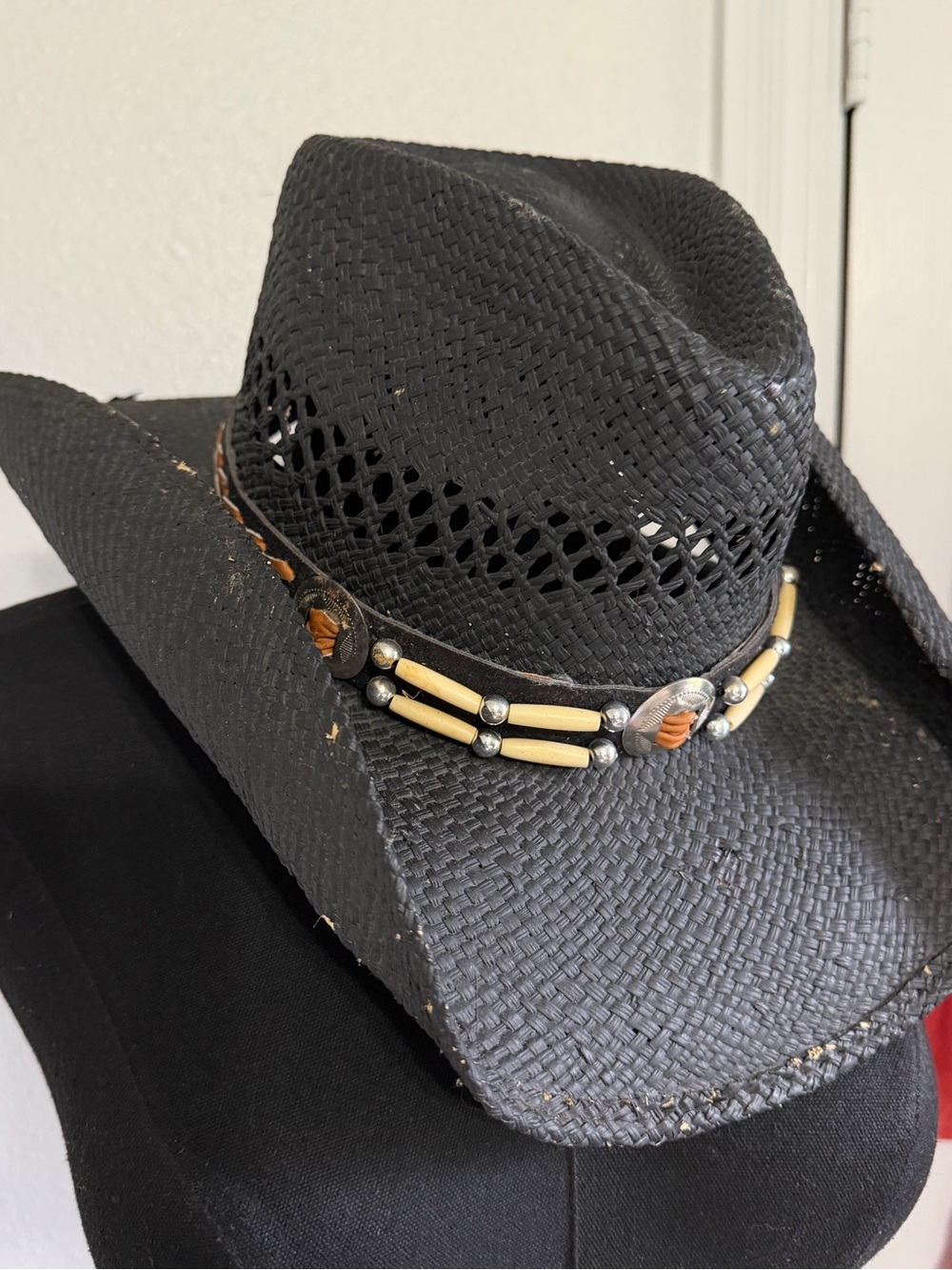 Bullhide Black Straw Cowboy Hat Size Medium Western Rodeo Vented Straw Cowgirl